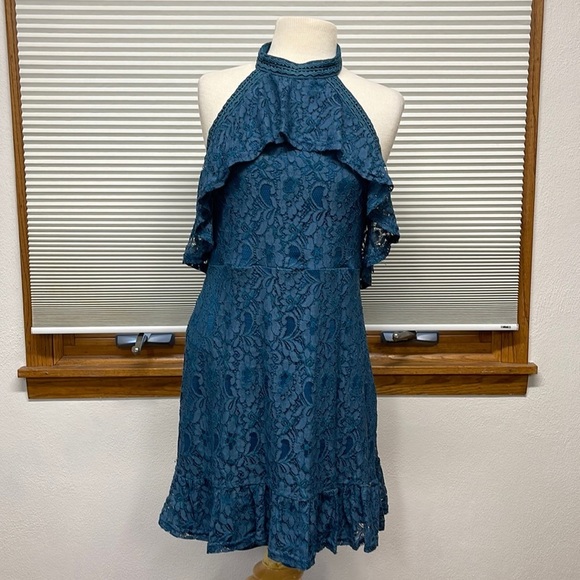 Francesca's NWT Teal Blue Lace Halter Backless Mini Dress Large - Picture 1 of 9